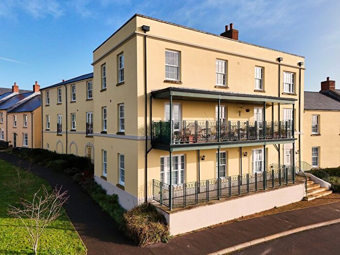 2 Bedroom Flat For Sale In Uncles Lane, Bradford-On-Avon, BA15