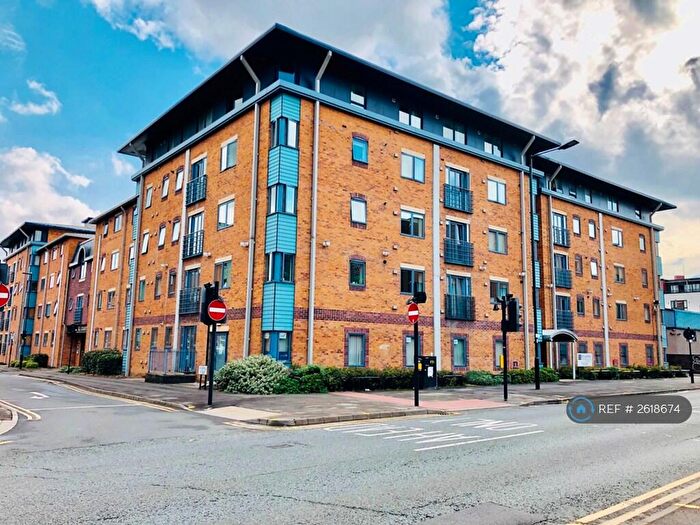 2 Bedroom Flat To Rent In Leadmill Court, Sheffield, S1