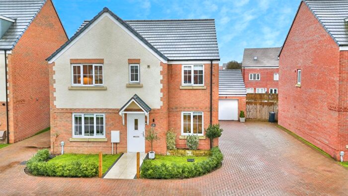 5 Bedroom Detached House For Sale In Everdon Drive, Northampton, NN2