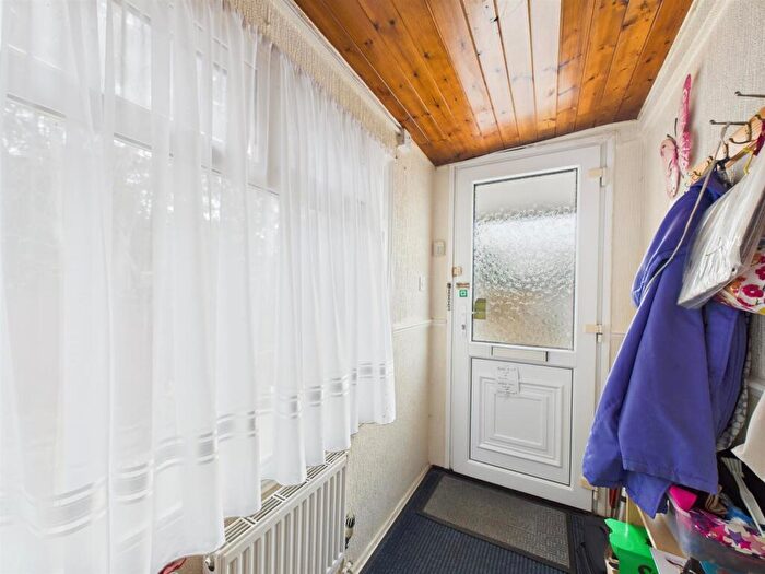 2 Bedroom Park Home For Sale In Seaholme Road, Mablethorpe, LN12