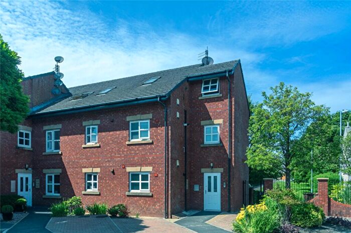 1 Bedroom Penthouse For Sale In Burns Court, Bamford, Rochdale, OL11