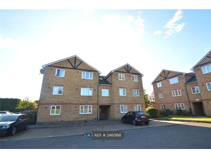 1 Bedroom Flat To Rent In Maplin Park, Slough, SL3