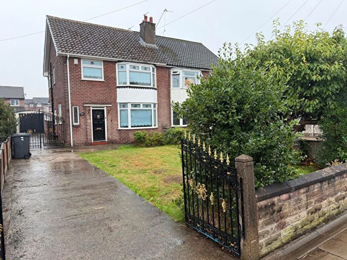 3 Bedroom Semi-detached House For Sale In Southport Road, Lydiate, L31
