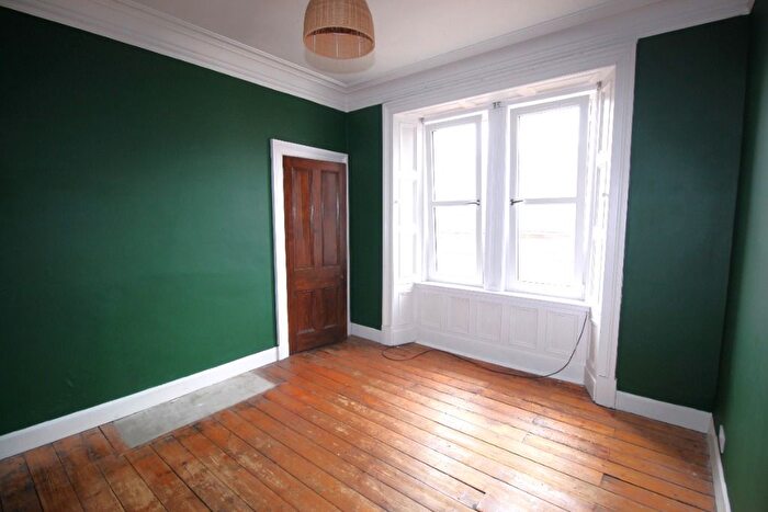 2 Bedroom Flat To Rent In John Street, Arbroath, DD11