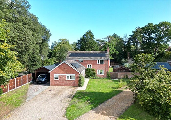 5 Bedroom Detached House For Sale In Sarsen Close, Halesworth, IP19