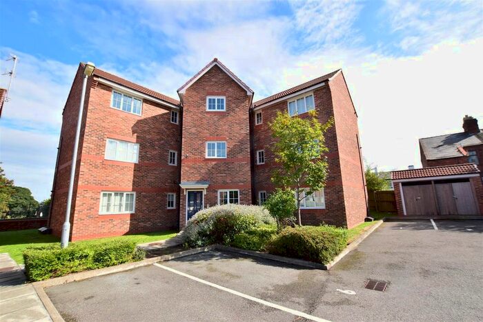 2 Bedroom Flat To Rent In Coronation Avenue, Wallasey CH45