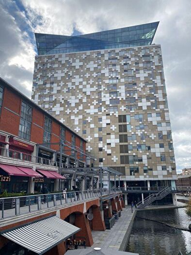 1 Bedroom Apartment To Rent In Wharfside, Birmingham, West Midlands, B1
