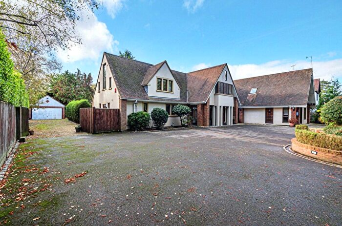 4 Bedroom Detached House To Rent In Winkfield Road, Ascot, Berkshire, SL5