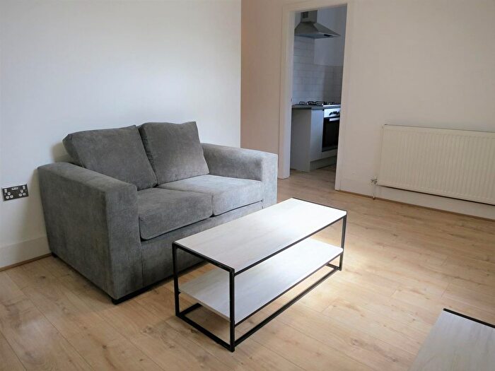 1 Bedroom Flat To Rent In Clyde Road, West Didsbury, M20