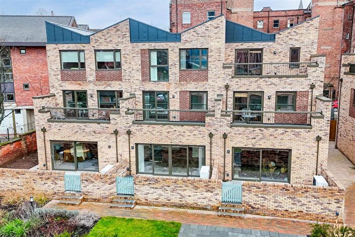 4 Bedroom Terraced House To Rent In Bedford Row, Fruit Market, Nottingham, NG1