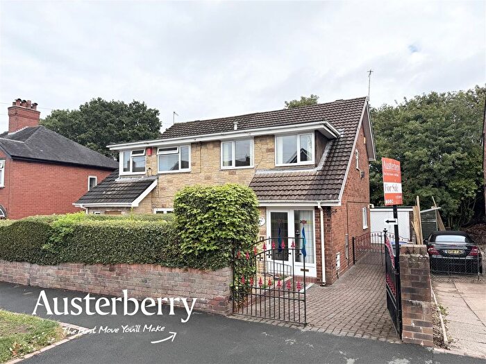 2 Bedroom Semi-Detached House For Sale In Maythorne Road, Blurton, Stoke-On-Trent, ST3