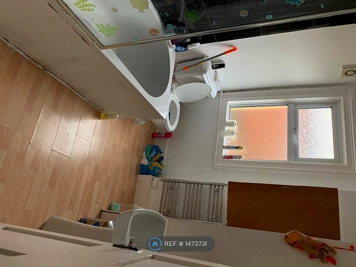 2 Bedroom Terraced House To Rent In Stephen Street, Rugby, CV21