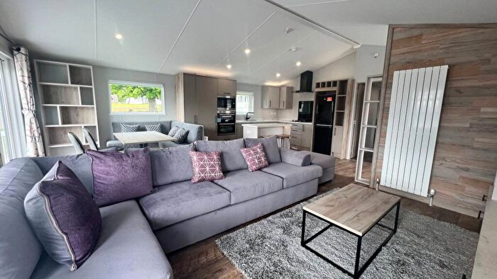 2 Bedroom Caravan For Sale In Seaton Road, Angus, DD11