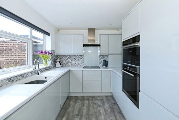 3 Bedroom Detached House For Sale In Panton Close, Peterborough, PE6