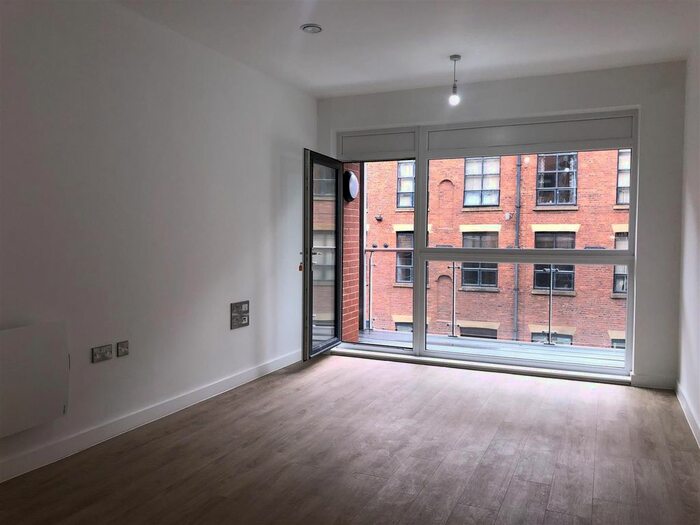1 Bedroom Flat To Rent In The Loom Building, Harrison Street, Manchester, M4
