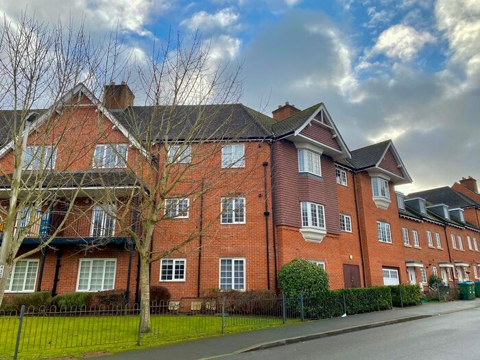 2 Bedroom Flat To Rent In Scarlett Avenue, Halton Camp, Aylesbury, HP22