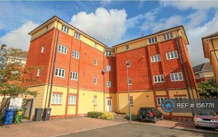 2 Bedroom Flat To Rent In Shepherds Walk, Bradley Stoke, Bristol, BS32