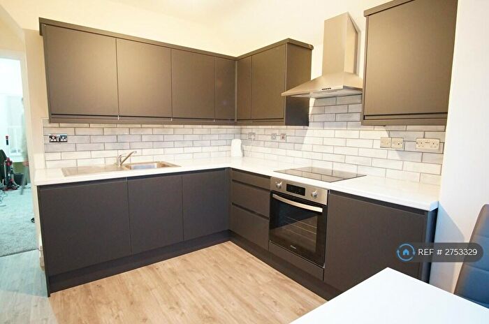 2 Bedroom Flat To Rent In Canton, Cardiff, CF5