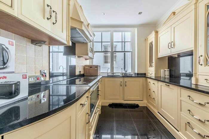2 Bedroom Flat To Rent In Hans Road, Knightsbridge, London, SW3