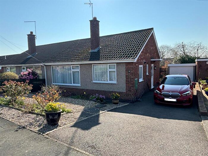 2 Bedroom Semi-Detached Bungalow For Sale In Gillbank Drive, Ratby, Leicester, LE6