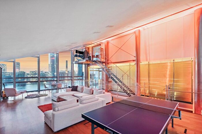 3 Bedroom Penthouse To Rent In The Montevetro Building, SW11