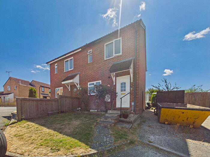 2 Bedroom Semi-Detached House For Sale In Highgrove Close, Calne, SN11