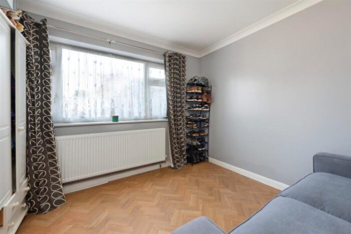 2 Bedroom Detached Bungalow For Sale In Strode Park Road, Herne, Herne Bay, CT6
