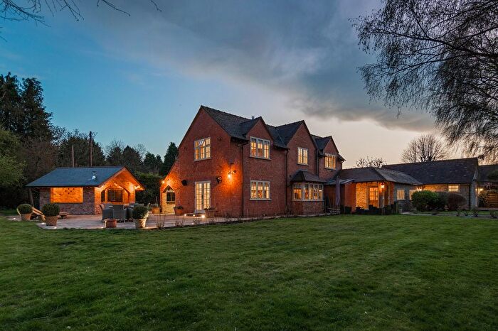 5 Bedroom Detached House For Sale In Saleway, Worcestershire, WR9