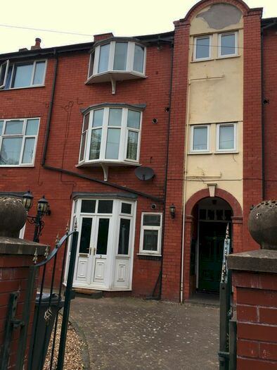 1 Bedroom Apartment To Rent In Flat, Brighton Grove, Manchester, M14