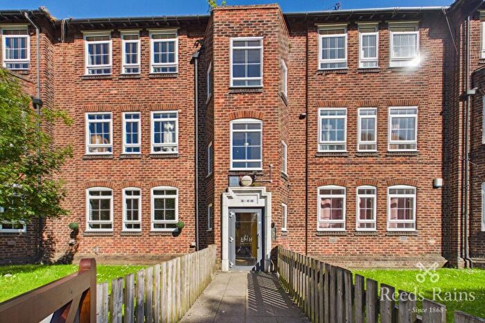 3 Bedroom Apartment For Sale In Muirhead Avenue, Liverpool, Merseyside, L13