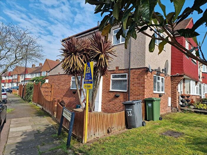 2 Bedroom End Terrace House For Sale In Arkindale Road, London, SE6