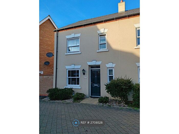 3 Bedroom Semi Detached House To Rent In Midsummer Grove, Bedford, MK40