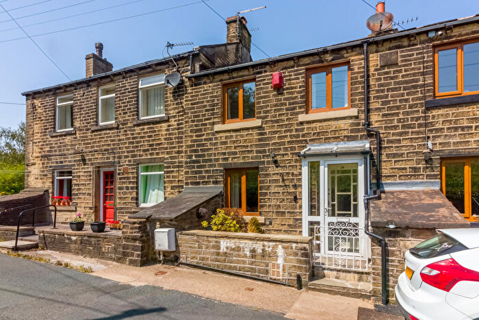 2 Bedroom Terraced House For Sale In Brownhill Lane, Holmbridge, Holmfirth, HD9