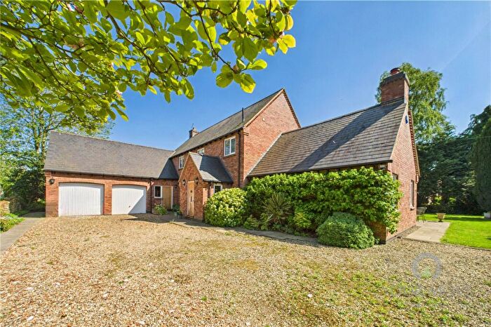 5 Bedroom Detached House For Sale In Park Lane, Harpole, Northamptonshire, NN7