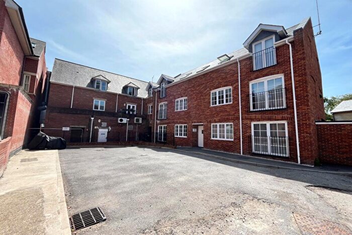 1 Bedroom Flat To Rent In Ashley Cross, BH14