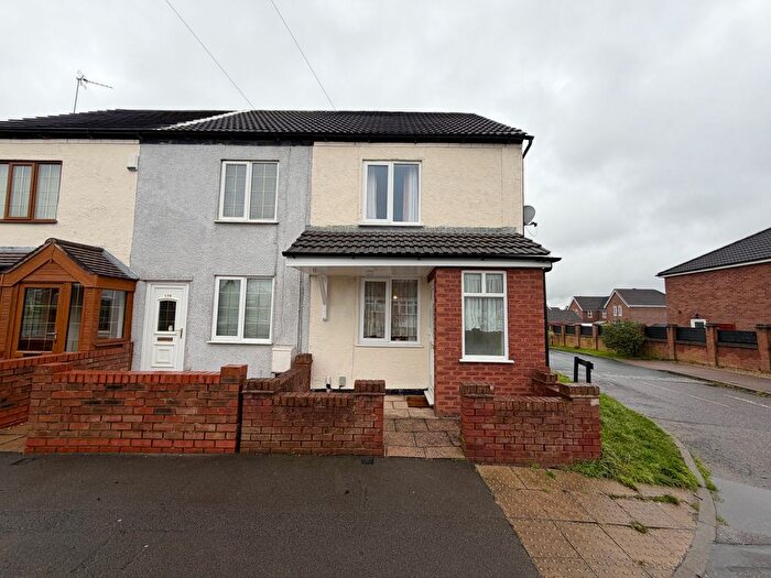 2 Bedroom Property To Rent In Ironstone Road, Burntwood, WS7