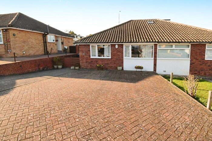 2 Bedroom Bungalow For Sale In Epsom Road, Bilton, Rugby, CV22
