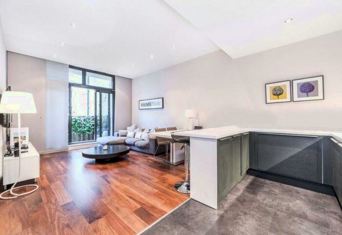 2 Bedroom Flat To Rent In Grove View, Highgate Road, Gospel Oak, NW5