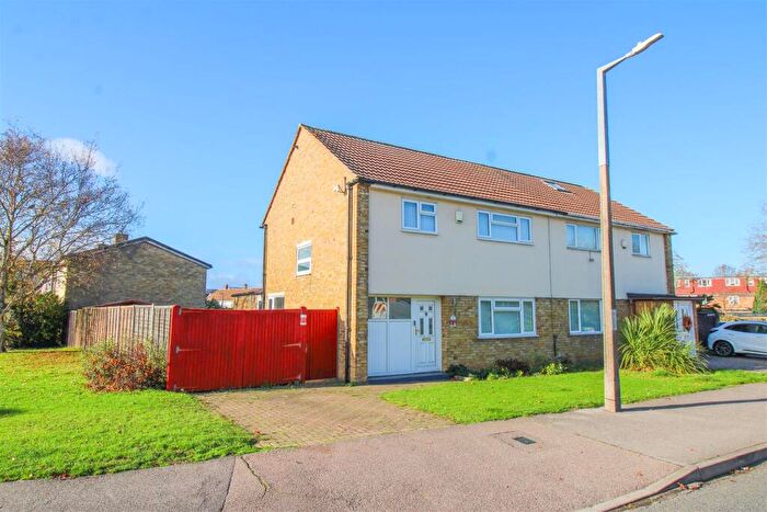 3 Bedroom Semi-Detached House For Sale In The Downs, Harlow, CM20