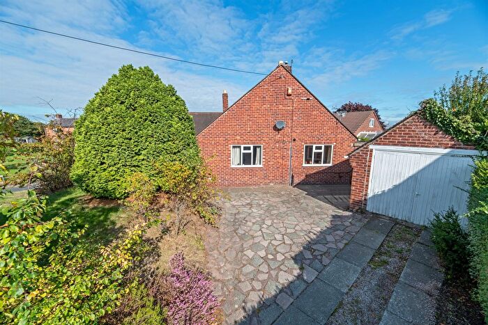 2 Bedroom Detached Bungalow For Sale In Bates Lane, Helsby, Frodsham, WA6
