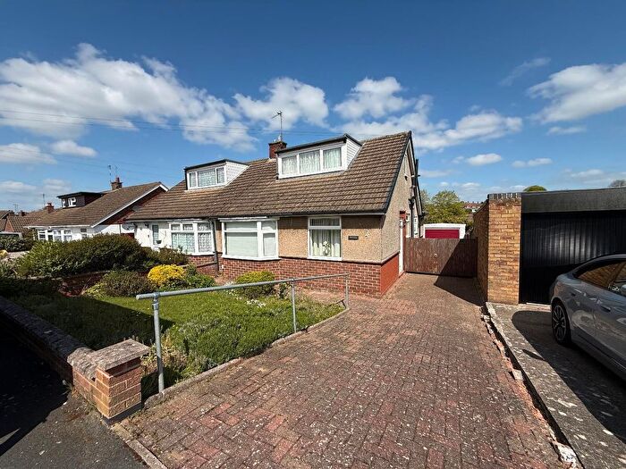 2 Bedroom Semi-Detached House For Sale In Southey Road, Rugby, CV22