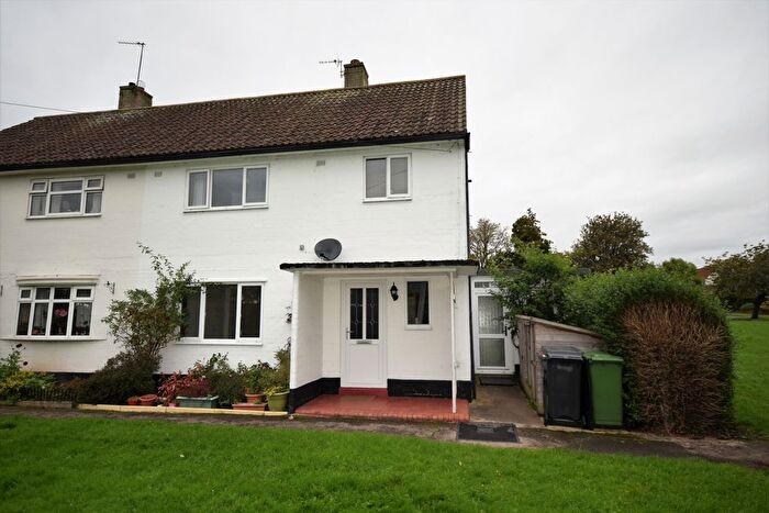 3 Bedroom End Terrace House To Rent In Hadrians Gardens, Carlisle, CA3