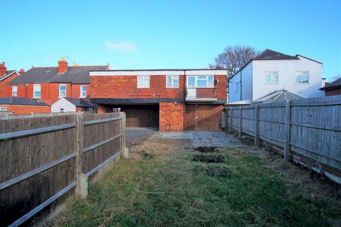 3 Bedroom Property To Rent In Linden Road, Linden, Gloucester, GL1