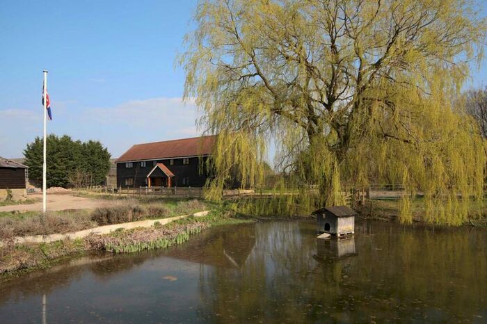 3 Bedroom Barn Conversion For Sale In Sold Prior To Marketing, LU7