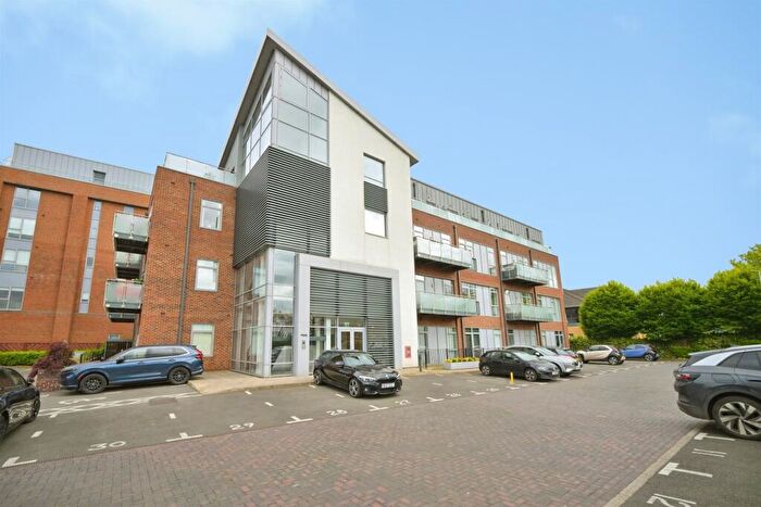 1 Bedroom Apartment For Sale In Broadwater Road, Welwyn Garden City, AL7