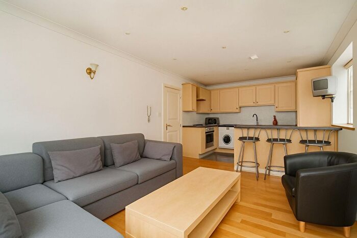 2 Bedroom Flat To Rent In Vision House, Peerless Street, London, EC1V