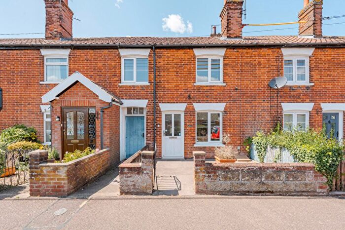 3 Bedroom Terraced House For Sale In Mission Road, Diss, IP22