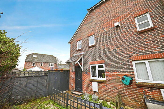 1 Bedroom Terraced House For Sale In Church Farm Close, Hoo, Rochester, ME3
