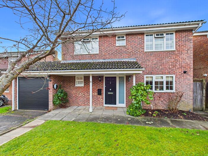 4 Bedroom House For Sale In Cobbetts Mead, Haywards Heath, RH16