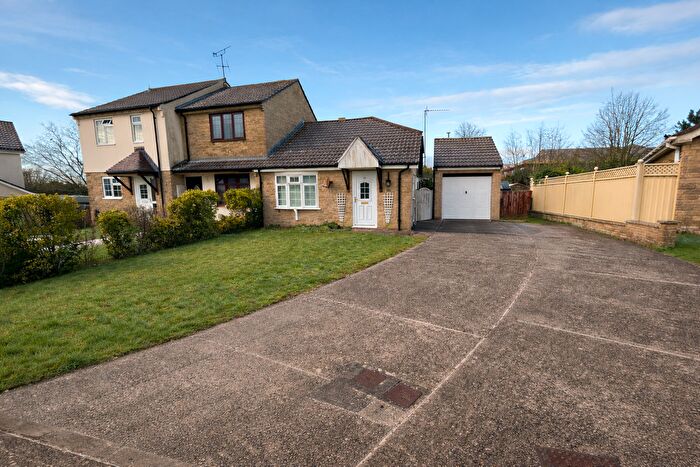 2 Bedroom End Terrace House For Sale In Sutton Grange, Yeovil, BA21